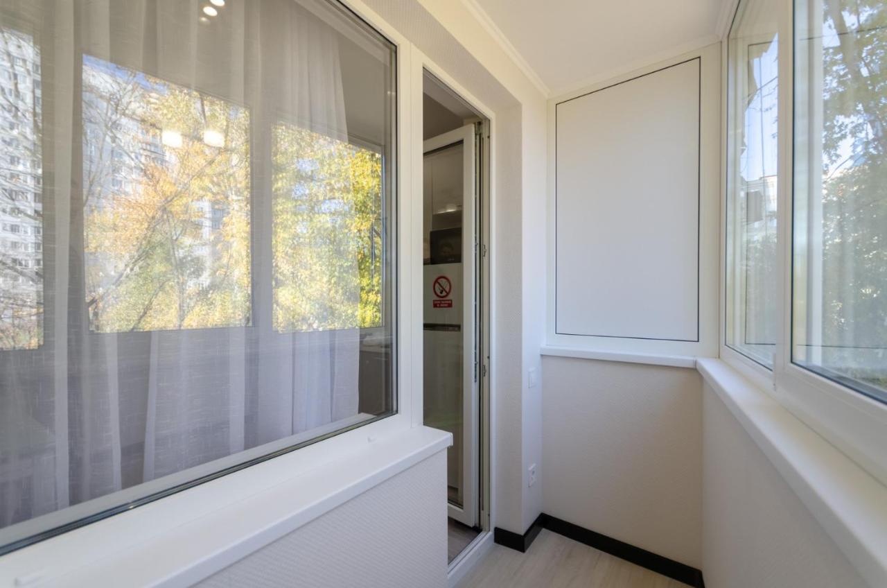 Artal Apartment On Obolonskaya Square 1 Kiev Extérieur photo